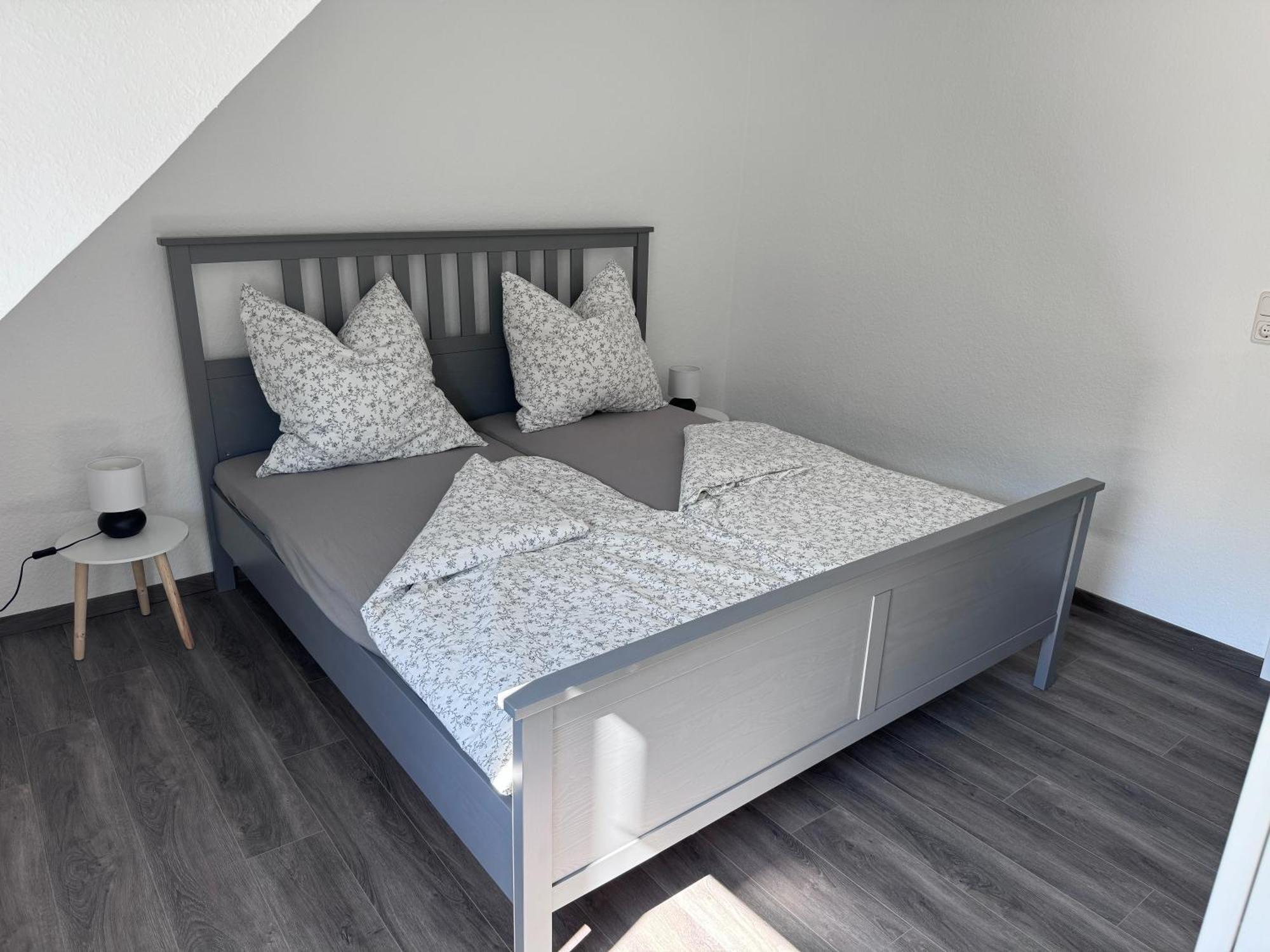 Ferienwohnung Direkt An Der Mosel Im Zentrum Von Zell ภายนอก รูปภาพ