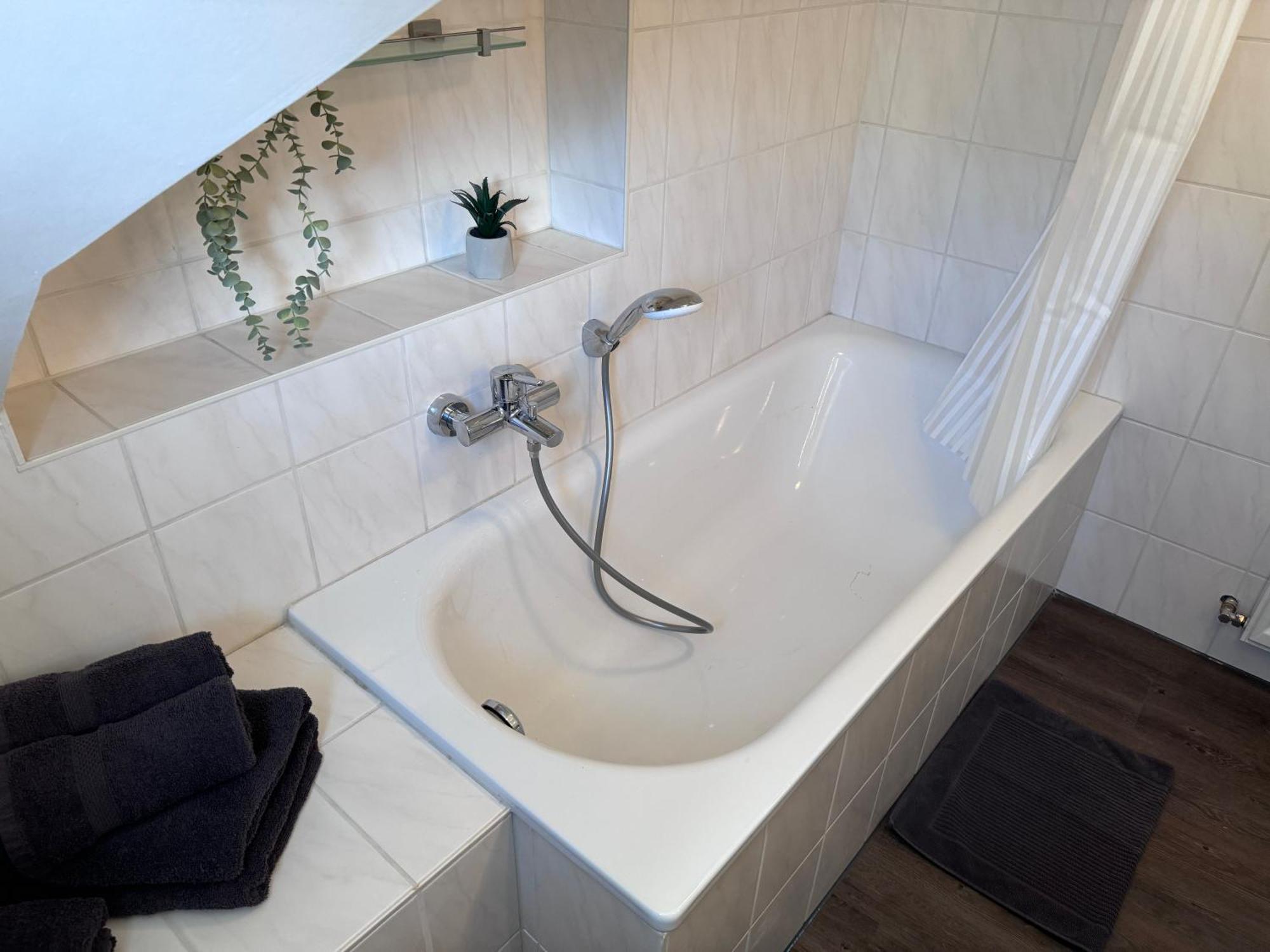 Ferienwohnung Direkt An Der Mosel Im Zentrum Von Zell ภายนอก รูปภาพ