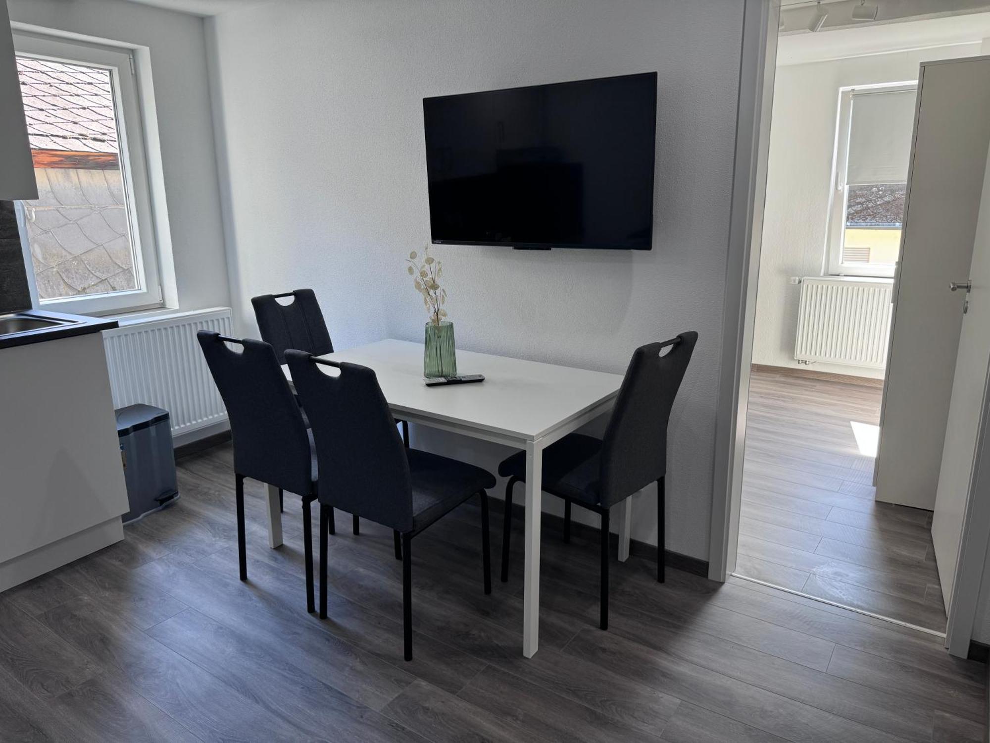 Ferienwohnung Direkt An Der Mosel Im Zentrum Von Zell ภายนอก รูปภาพ