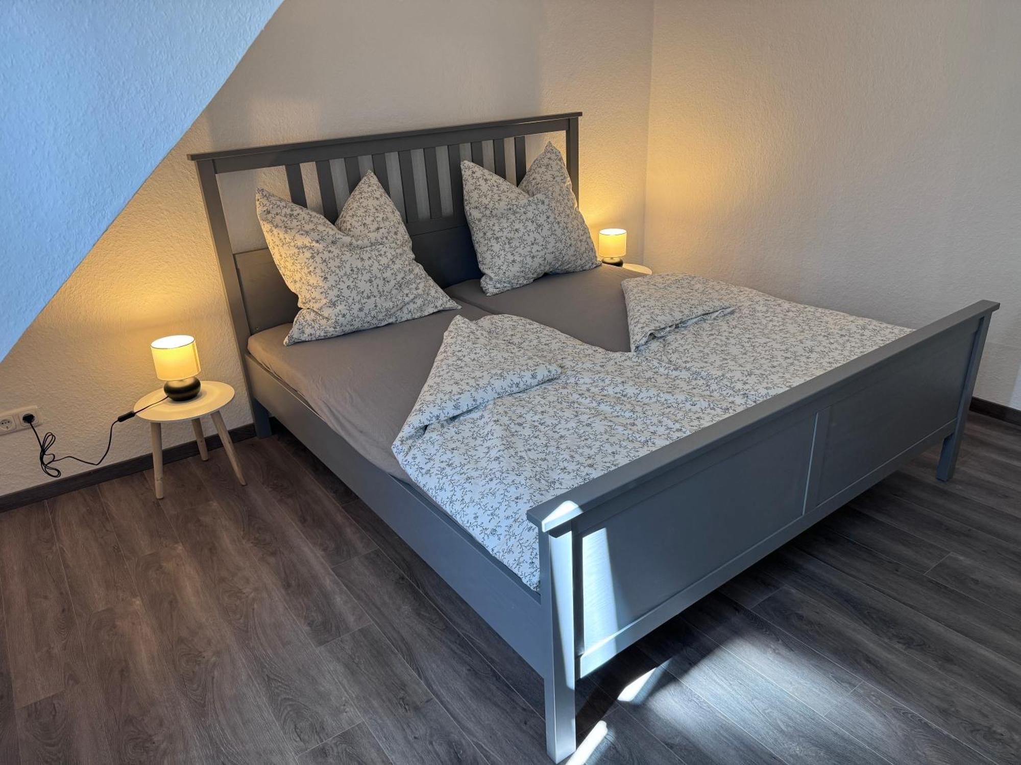 Ferienwohnung Direkt An Der Mosel Im Zentrum Von Zell ภายนอก รูปภาพ
